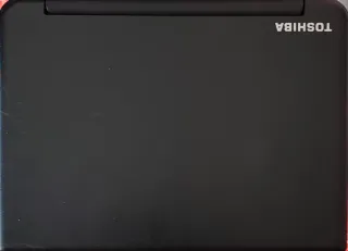 Portátil Toshiba NB10-A-12R Negro