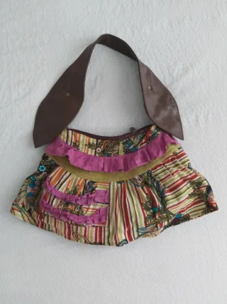 Bolso Luna Llena Multicolor con Volantes