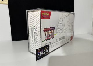 Protezione acrilica per scatola Pokémon 151 UPC