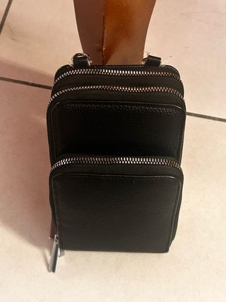 Borsetta nera con zip