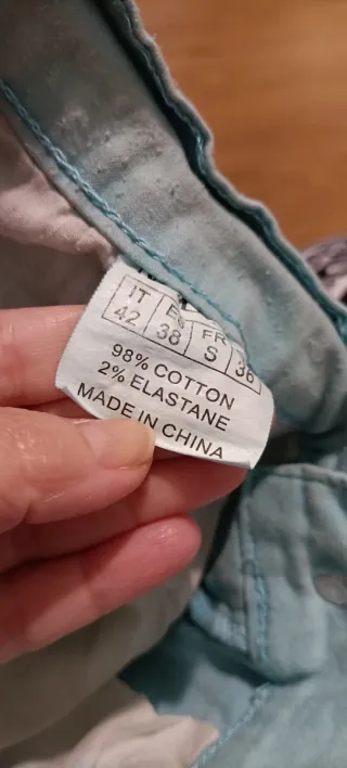 Pantalones vaqueros azul claro elásticos