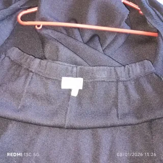 Conjunto Falda/Chaqueta Punto ESCORPION Negro