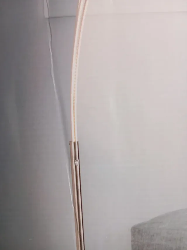 Lámpara LED de pie  blanca