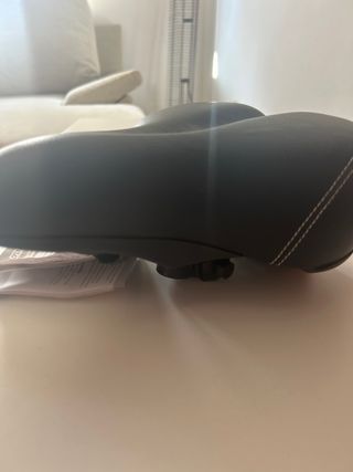 Sillín Crivit con cámara de aire