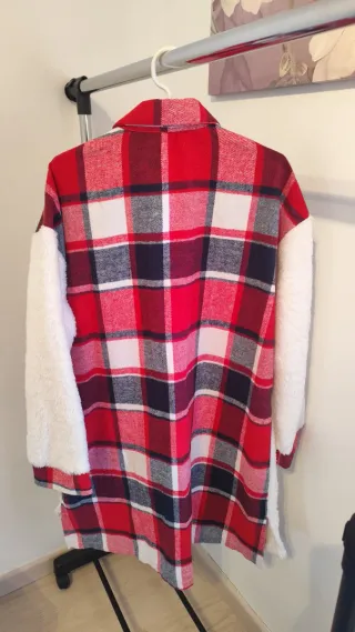 Chaqueta cuadros roja y blanca