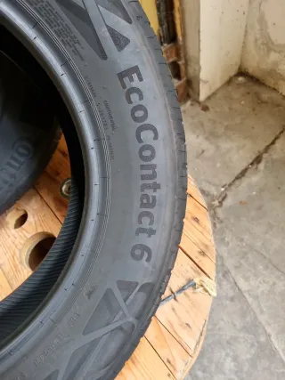 Se vende 2 Neumáticos en perfecto estado