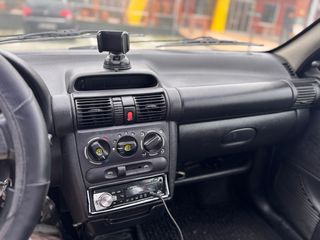 Opel Corsa 2000