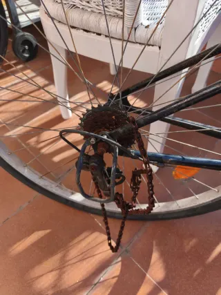 Bicicleta BTWIN Riverside Negra