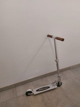 Patinete Jdrazor Plata