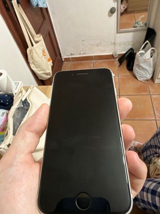 iPhone SE (2020) 64GB Negro Batería 79%