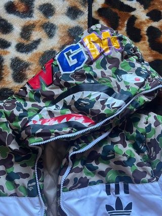 Chaqueta BAPE x Adidas Camuflaje
