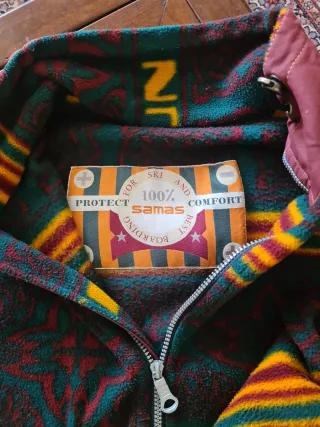 Pile vintage multicolor vestibilità più di una L