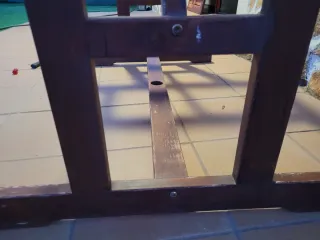 Conjunto mesa, 6 sillas más 2 sillas con brazos.