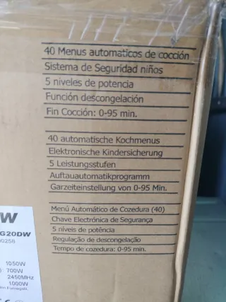 Horno Microondas Candy con Grill