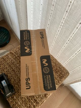 SAI Movistar 650VA/390W