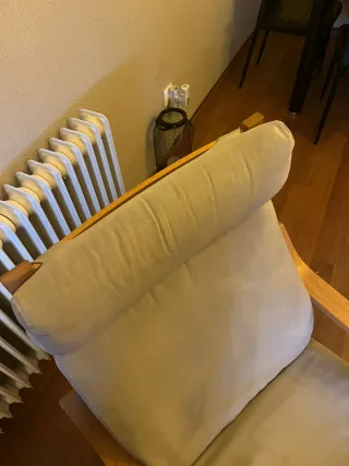 Butaca Poang Ikea con reposapiés