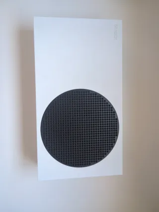 Xbox Series S Blanca + 2 Mandos