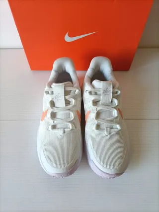 Nike bambina comode lacci finti arancioni