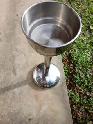 Cubeta de hielo con pie MIGUEL PUJADAS