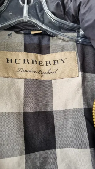 Chamarra Burberry Plumas Talla L