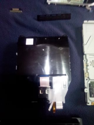 Piezas PS3 nuevas (sin disco duro)