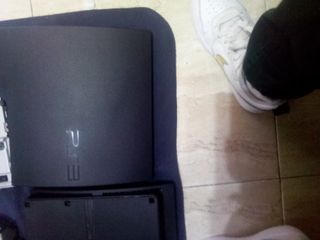 Piezas PS3 nuevas (sin disco duro)