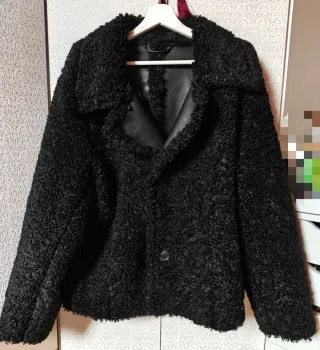 Chaqueta biker negra reversible borrego H&M nueva