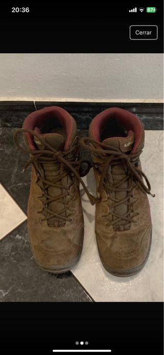 Botas de montaña Lowa Marrones