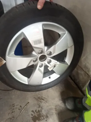 Llantas 17 225/50 R 17 H