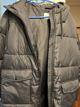 Abrigo de invierno negro