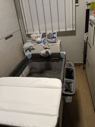 Cuna de viaje / parque infantil