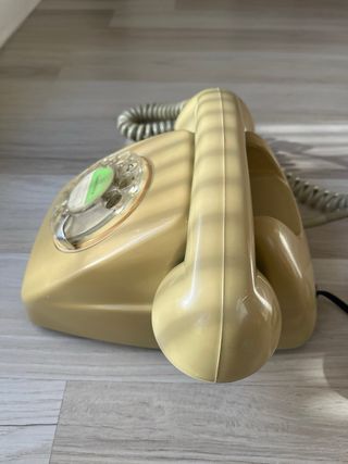 Teléfono antiguo Telefónica beige