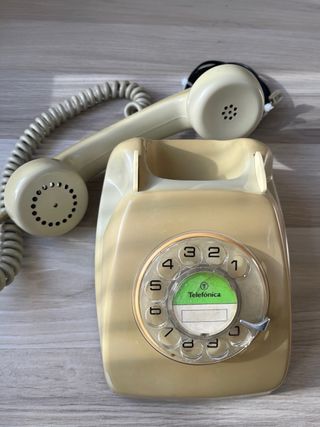 Teléfono antiguo Telefónica beige