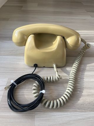 Teléfono antiguo Telefónica beige
