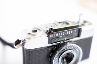 Olympus PEN EE-3 Cámara Analógica Half Frame