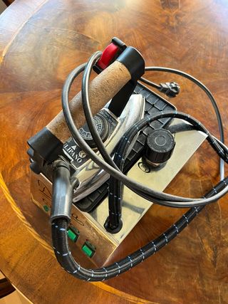 Ferro da stiro Diana - Battistella. USO DOMESTICO