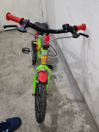 Bicicleta Infantil 16 Verde y Roja