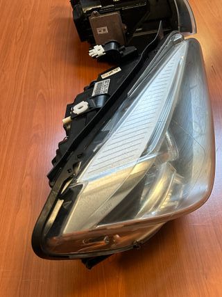 Faros Bi-Xenón BMW X1 E84