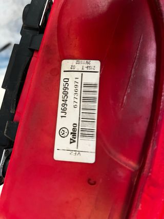 Pilotos Traseros Golf 4