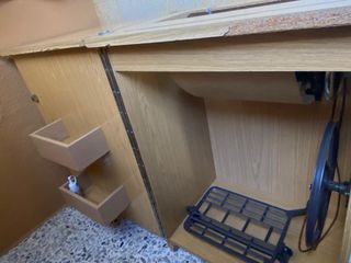 Máquina de coser Sigma en mueble