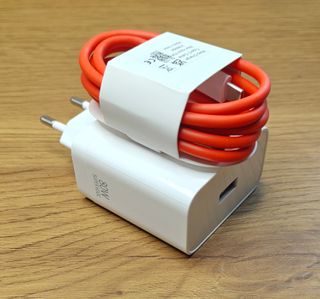 Cargador OPPO Compartible 80W Super VOOC + Cable