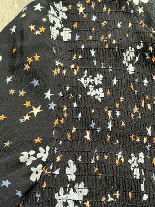 Vestido Zara Estampado Flores y Estrellas.
