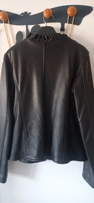 Cazadora de piel auténtica negra
