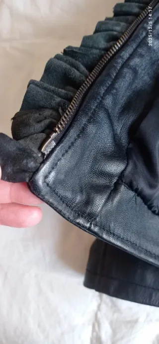 Cazadora de piel auténtica negra