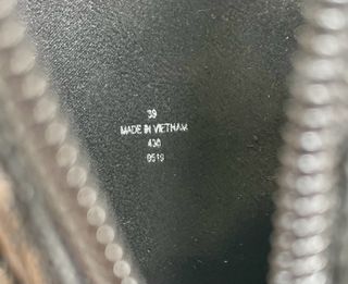 Botines negros con lentejuelas