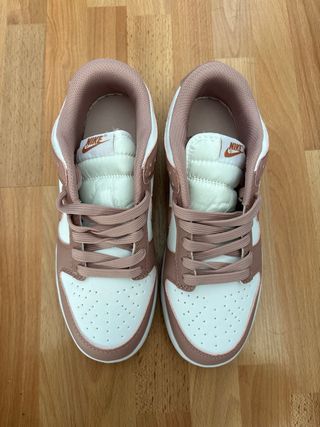 Nike Dunk Low Rosas