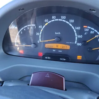Mercedes-Benz Sprinter 2004