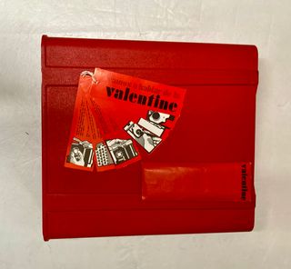 Máquina de escribir Olivetti Valentine Roja