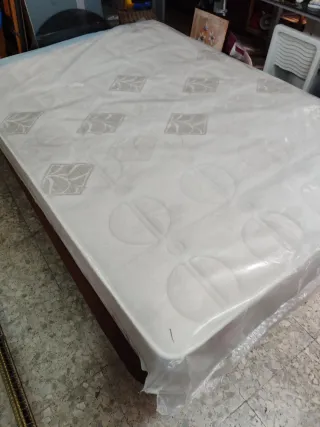 Colchón de matrimonio pikolin