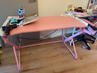 Escritorio gaming rosa